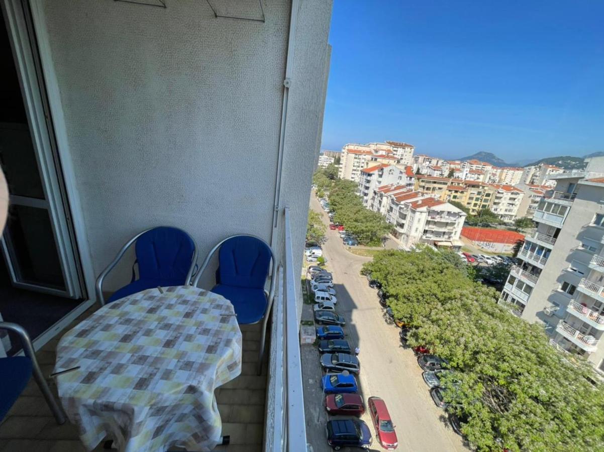 D&N Apartman Bar Buitenkant foto
